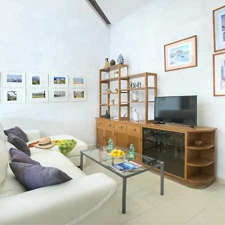 Penaso - Private Pool And Heavenly Garden וילה *